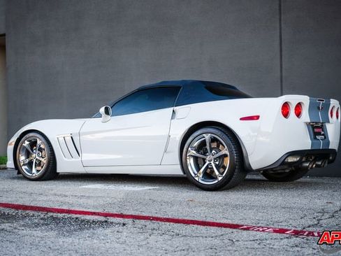 Used 2013 Chevrolet Corvette Grand Sport w/ 4LT Preferred Equipment Group RWD image 35