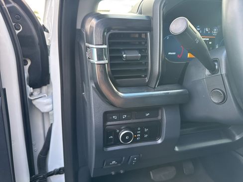 Used 2024 Ford F350 Lariat w/ Lariat Ultimate Package image 29