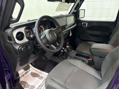 New 2026 Jeep Gladiator Mojave AWD/4WD image 8