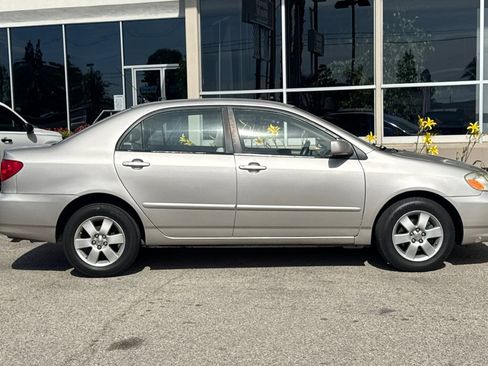 Used 2003 Toyota Corolla LE FWD image 4