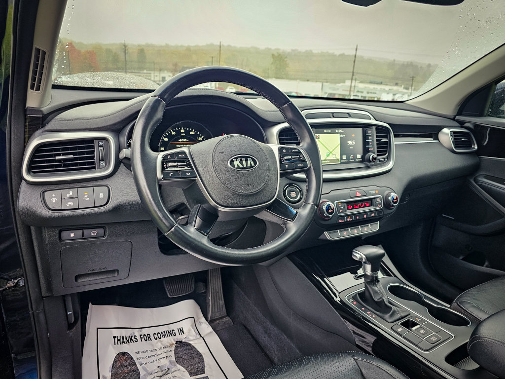 Used 2019 Kia Sorento EX w/ EX Touring Package FWD image 12