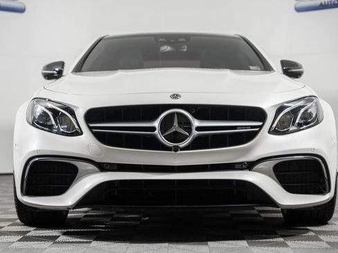 Used 2020 Mercedes-Benz E 63 AMG S image 2