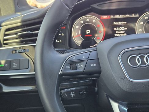 Used 2025 Audi Q7 3.0T Premium Plus image 28