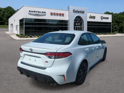 Used 2024 Toyota Corolla SE FWD image 6