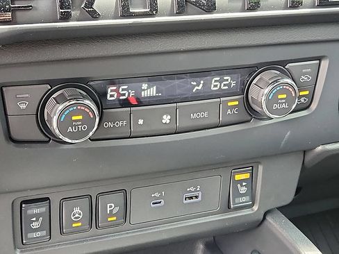 Certified 2026 Nissan Frontier SV w/ All-Weather Content Package AWD/4WD image 16