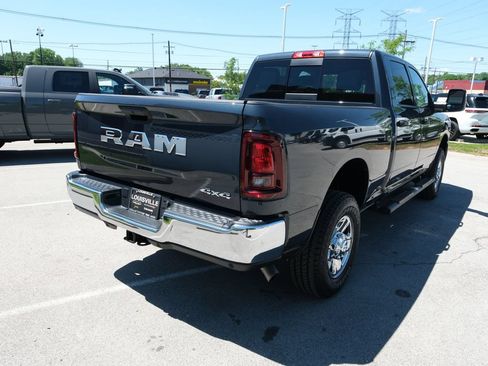 Used 2026 RAM 2500 Tradesman AWD/4WD image 7