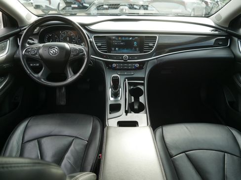 Used 2018 Buick LaCrosse Premium FWD image 10