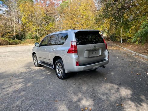 Used 2013 Lexus GX 460 Premium image 8
