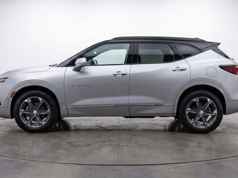 Used 2025 Chevrolet Blazer LT FWD image 5