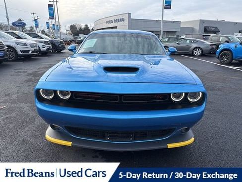Used 2019 Dodge Challenger R/T w/ Plus Package image 2