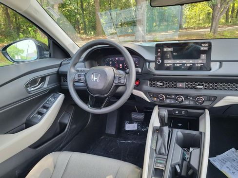 New 2026 Honda Accord SE image 14