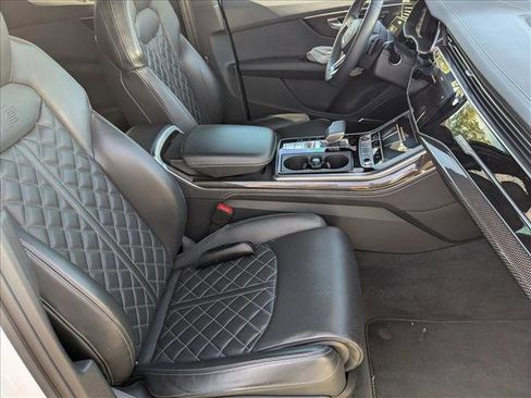 Used 2023 Audi SQ7 Premium Plus w/ Executive Package image 21