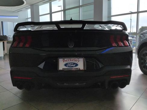 Used 2025 Ford Mustang Dark Horse RWD image 4