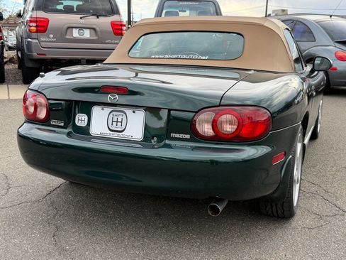 Used 2001 MAZDA MX-5 Miata LS image 18