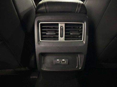 Used 2019 Nissan Maxima Platinum image 20