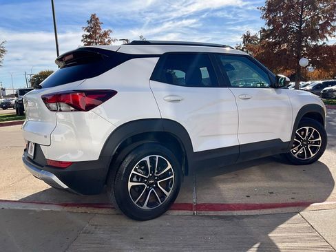 Used 2025 Chevrolet TrailBlazer LT image 6