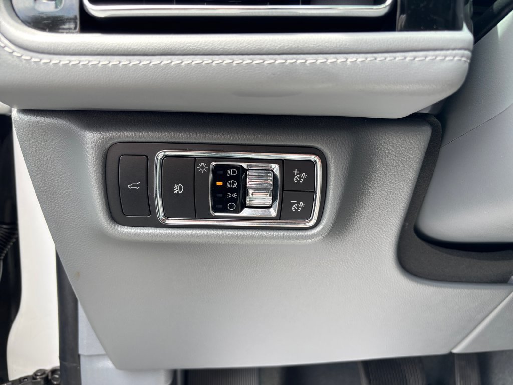 Used 2020 Lincoln Aviator Reserve w/ Equipment Group 202A AWD/4WD image 31