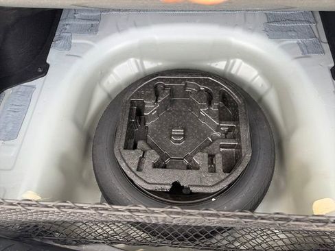 Used 2023 Kia K5 GT-Line image 33