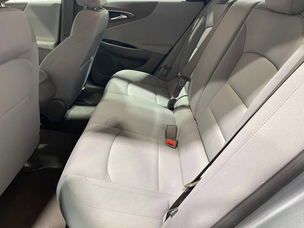 Used 2023 Chevrolet Malibu LS FWD image 13