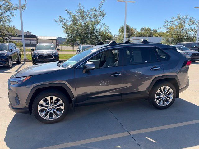 Used 2025 Toyota RAV4 Limited w/ Advanced Technology Package FWD image 4