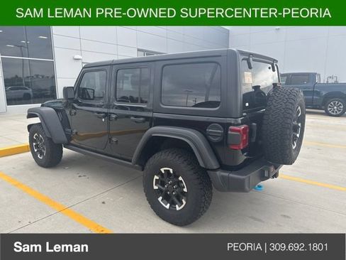 Used 2024 Jeep Wrangler Unlimited Rubicon 4xe w/ Technology Group AWD/4WD image 4