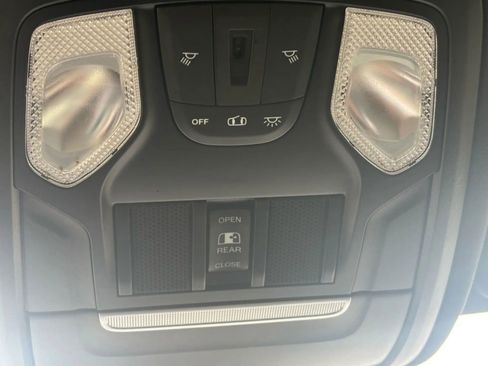 Used 2021 RAM 1500 Lone Star image 47