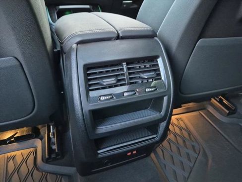 Certified 2026 BMW X5 sDrive40i w/ M Sport Package RWD image 18