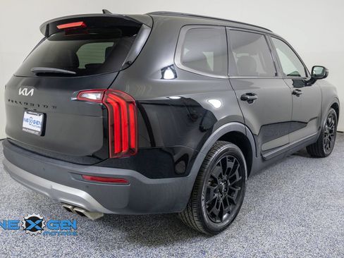 Used 2022 Kia Telluride SX w/ SX Prestige Package AWD/4WD image 7