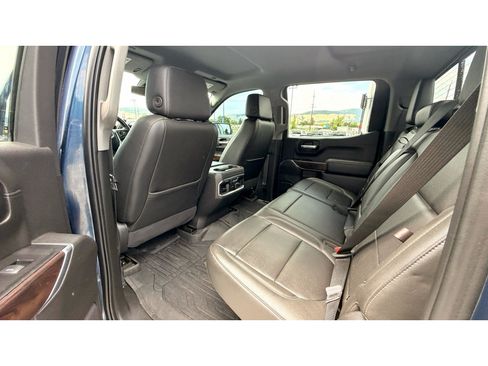 Used 2020 GMC Sierra 1500 SLT w/ SLT Premium Plus Package AWD/4WD image 17