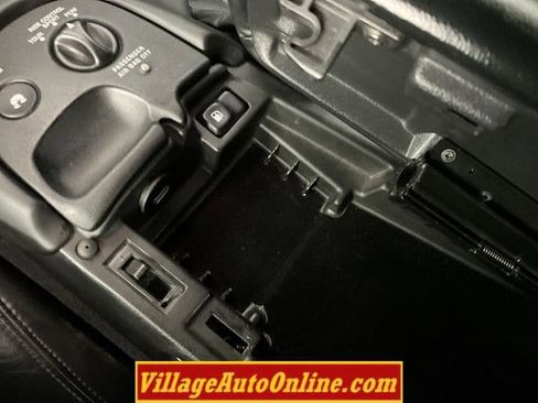 Used 2000 Chevrolet Corvette Convertible image 26