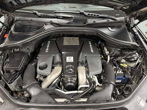 Used 2014 Mercedes-Benz ML 63 AMG 4MATIC image 12