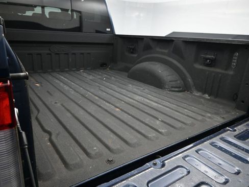 Used 2017 Ford F250 Lariat w/ Lariat Ultimate Package image 11