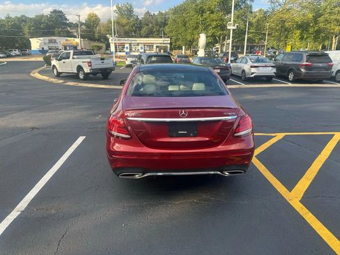 Used 2017 Mercedes-Benz E 300 4MATIC image 6