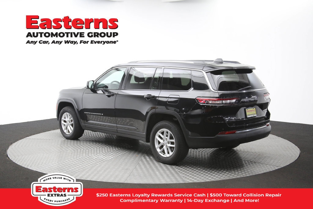 Used 2022 Jeep Grand Cherokee L Laredo w/ Luxury Tech Group I AWD/4WD image 65