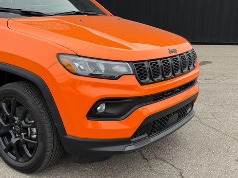New 2026 Jeep Compass Latitude image 4