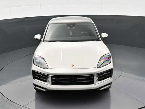 Certified 2026 Porsche Cayenne Coupe AWD/4WD image 37