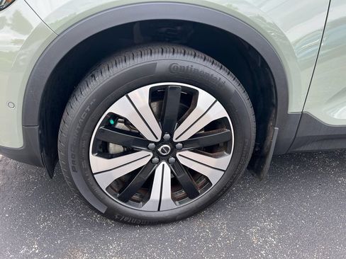 Certified 2023 Volvo XC40 Recharge Plus w/ Protection Package Premier AWD/4WD image 9