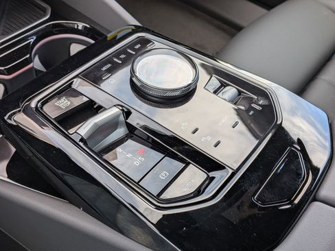 New 2026 BMW 530i w/ M Sport Package RWD image 26