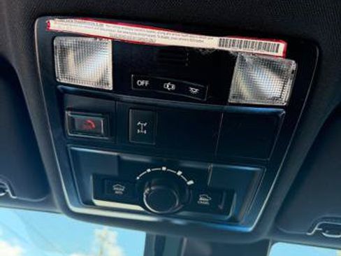 Used 2021 Toyota Tacoma TRD Off-Road AWD/4WD image 21
