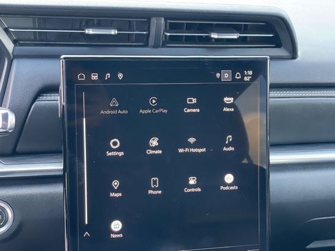 Used 2026 GMC Terrain Elevation w/ Elevation Premium Package FWD image 17