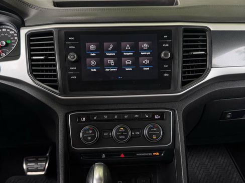 Used 2021 Volkswagen Atlas SE w/ Panoramic Sunroof Package FWD image 19