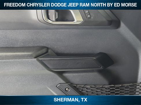 Used 2025 Ford Bronco Big Bend image 17