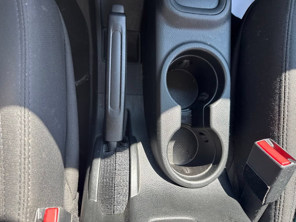 Used 2018 Jeep Wrangler Sport AWD/4WD image 17