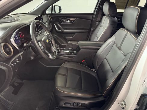 Used 2024 Chevrolet Blazer Premier w/ Enhanced Convenience Package AWD/4WD image 15