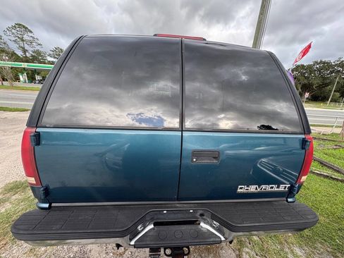 Used 1995 Chevrolet Tahoe 4WD image 9