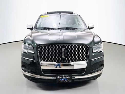 Used 2024 Lincoln Navigator Black Label image 2