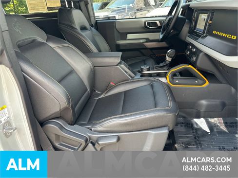 Used 2023 Ford Bronco Badlands AWD/4WD image 15