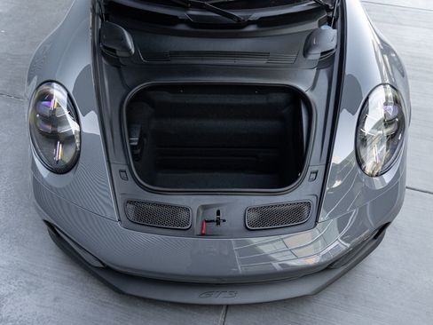 Certified 2025 Porsche 911 GT3 RWD image 48