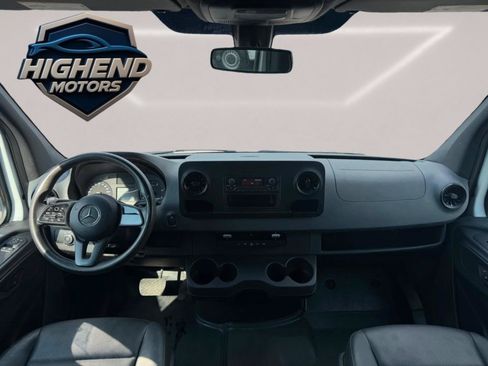 Used 2020 Mercedes-Benz Sprinter 2500 w/ Driver Convenience Package image 18