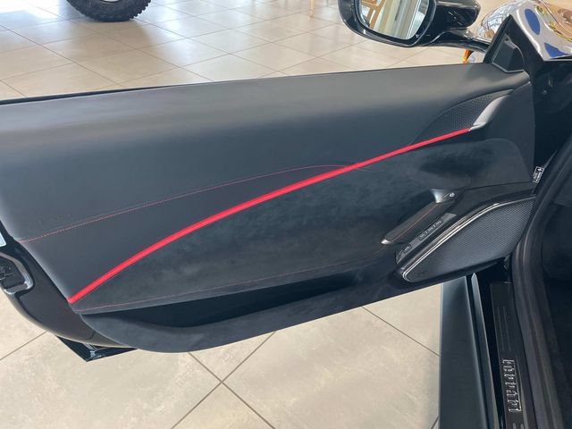 Used 2024 Ferrari Roma RWD image 24